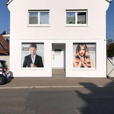 Schaufensterbeschriftung FriseurWerk